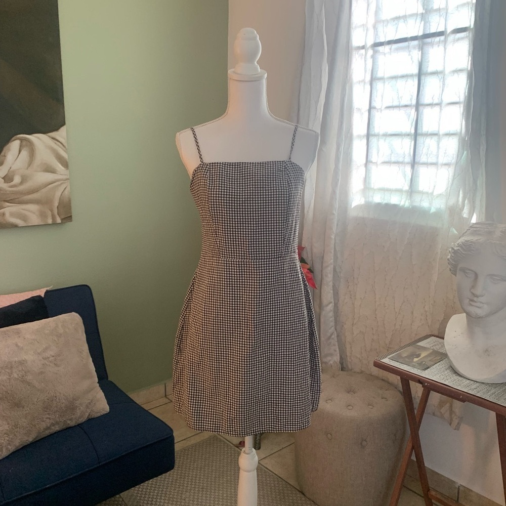 Mini plaid sleeveless dress